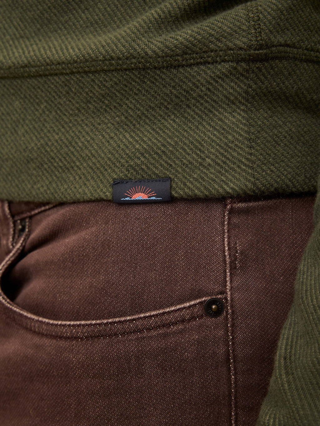LegendTM Sweater Crew - Fall Evergreen Twill