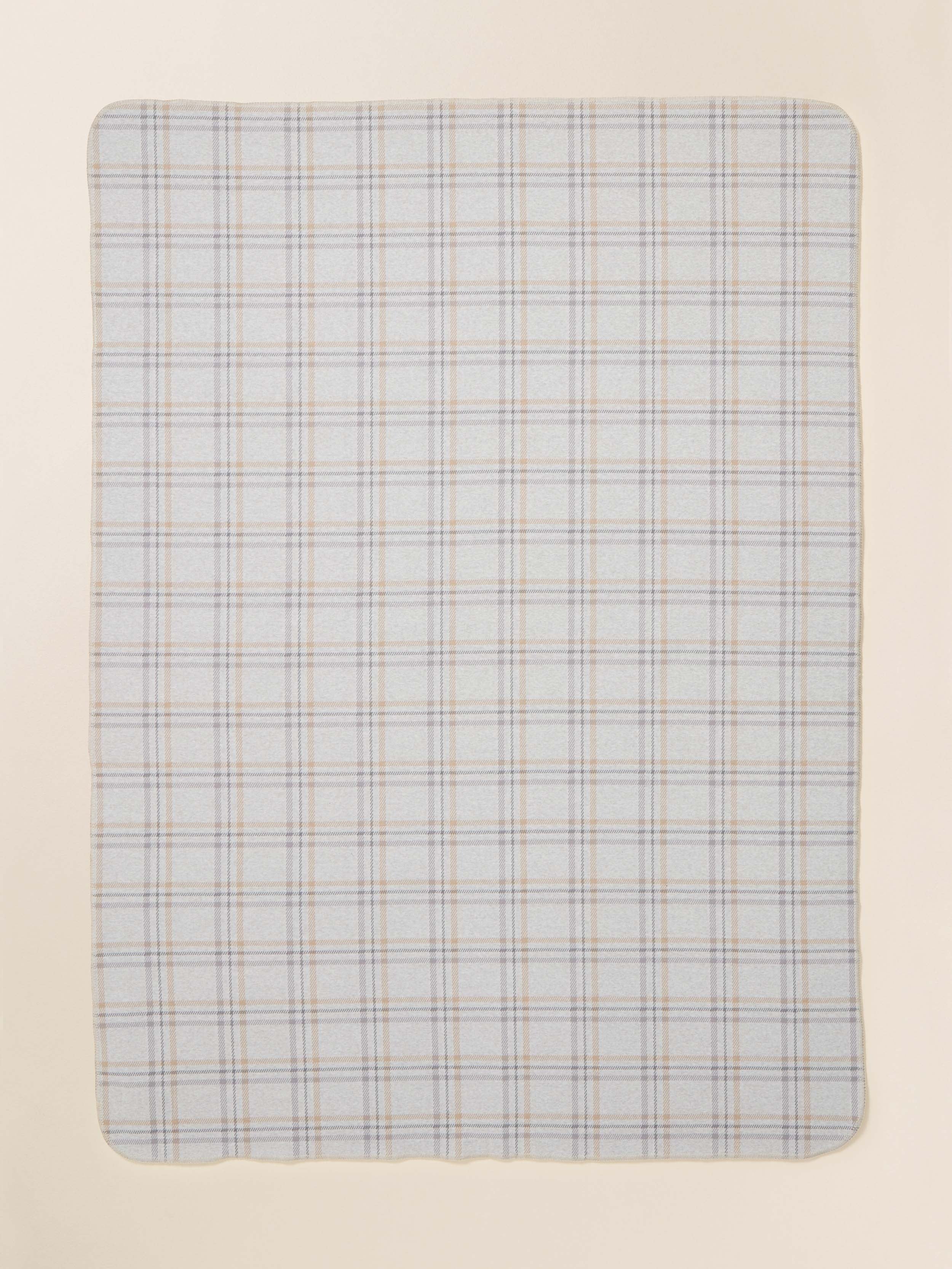 LegendTM High Pile Fleece Blanket - Sandy Trails Plaid