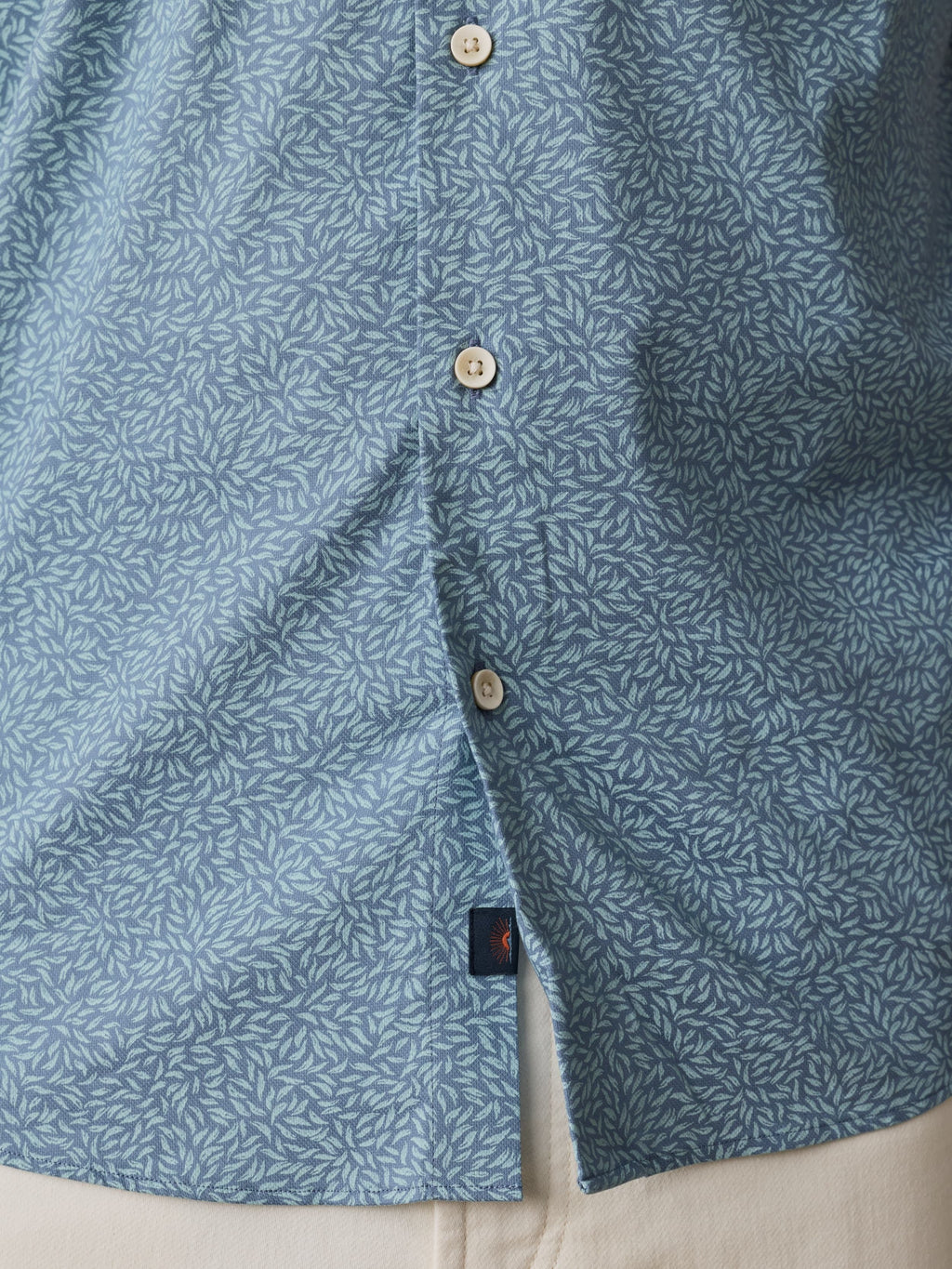Short-Sleeve MovementTM Monterey Shirt - Teal Grove Foliage