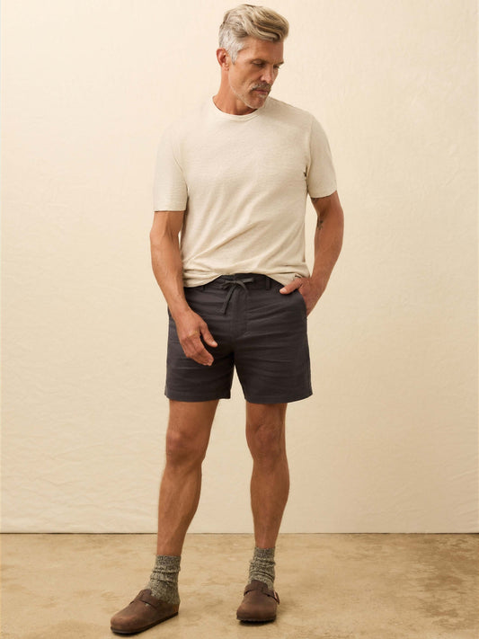 MovementTM Linen Short - Washed Black