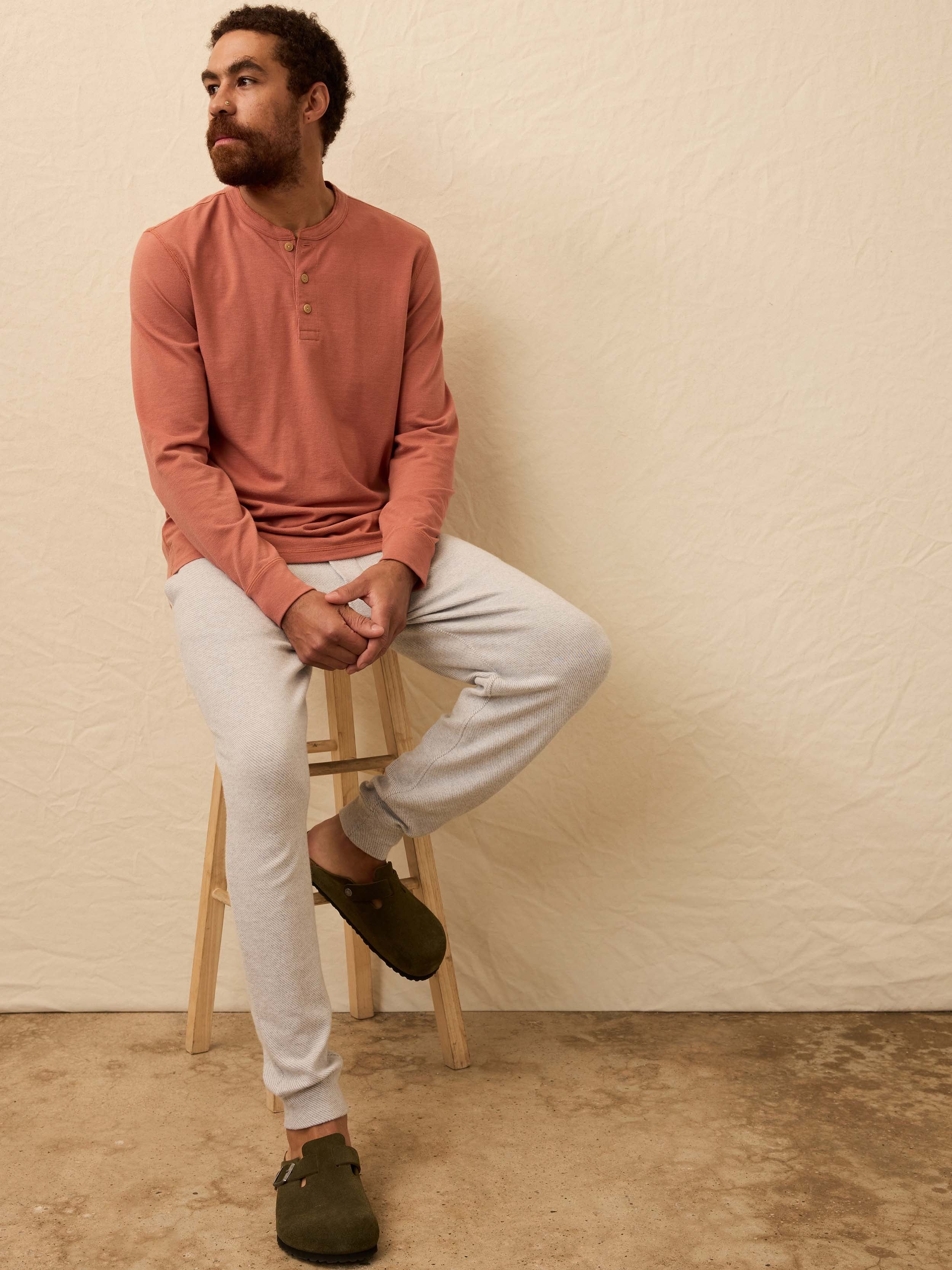 LegendTM Sweatpant - Light Heather Grey