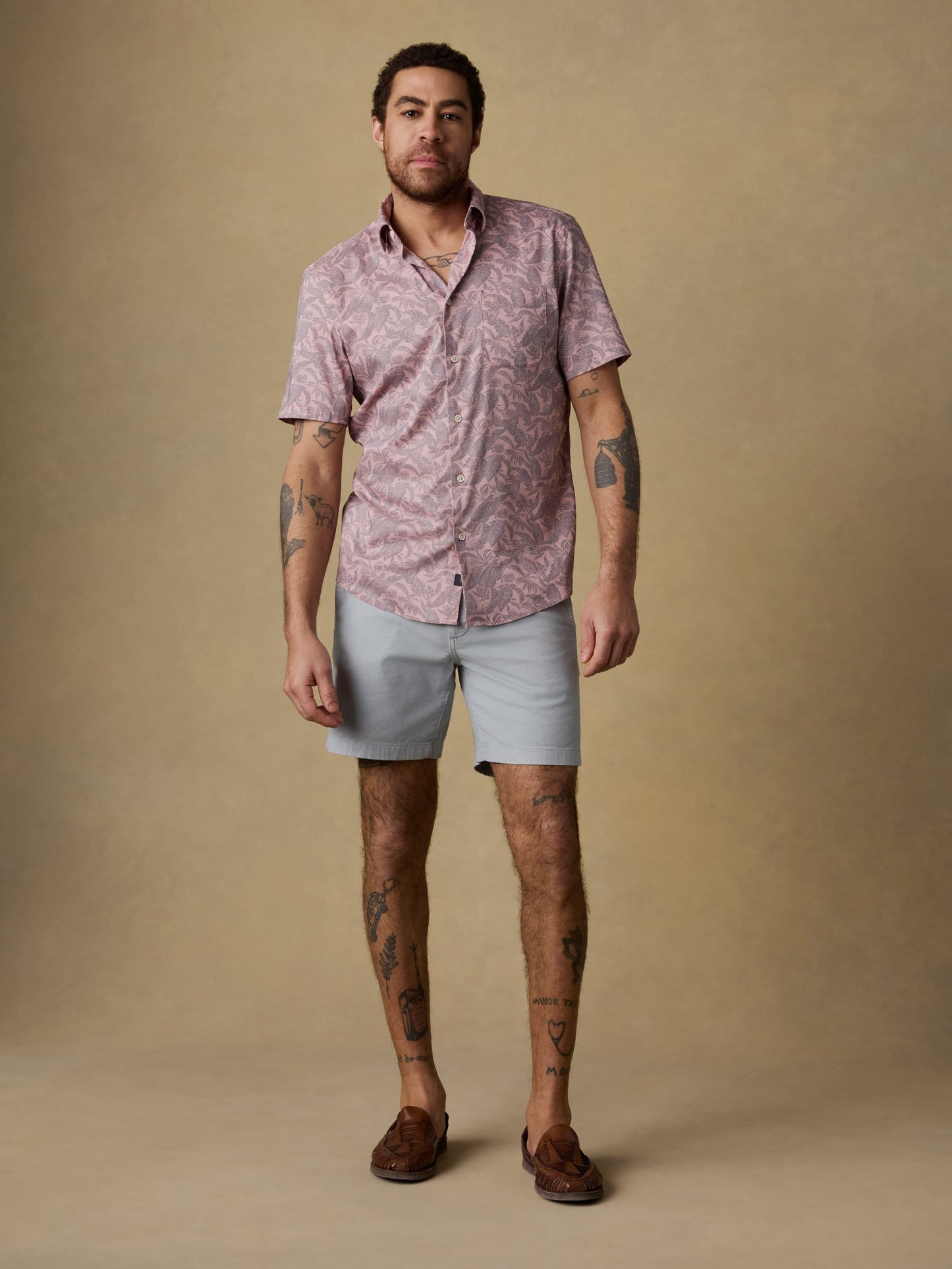 Short-Sleeve MovementTM Monterey Shirt - Mauve Tropic Foliage