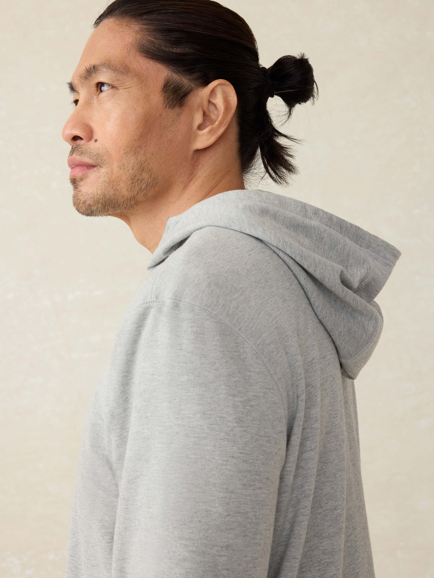 MovementTM Hoodie - Rock Grey Feeder