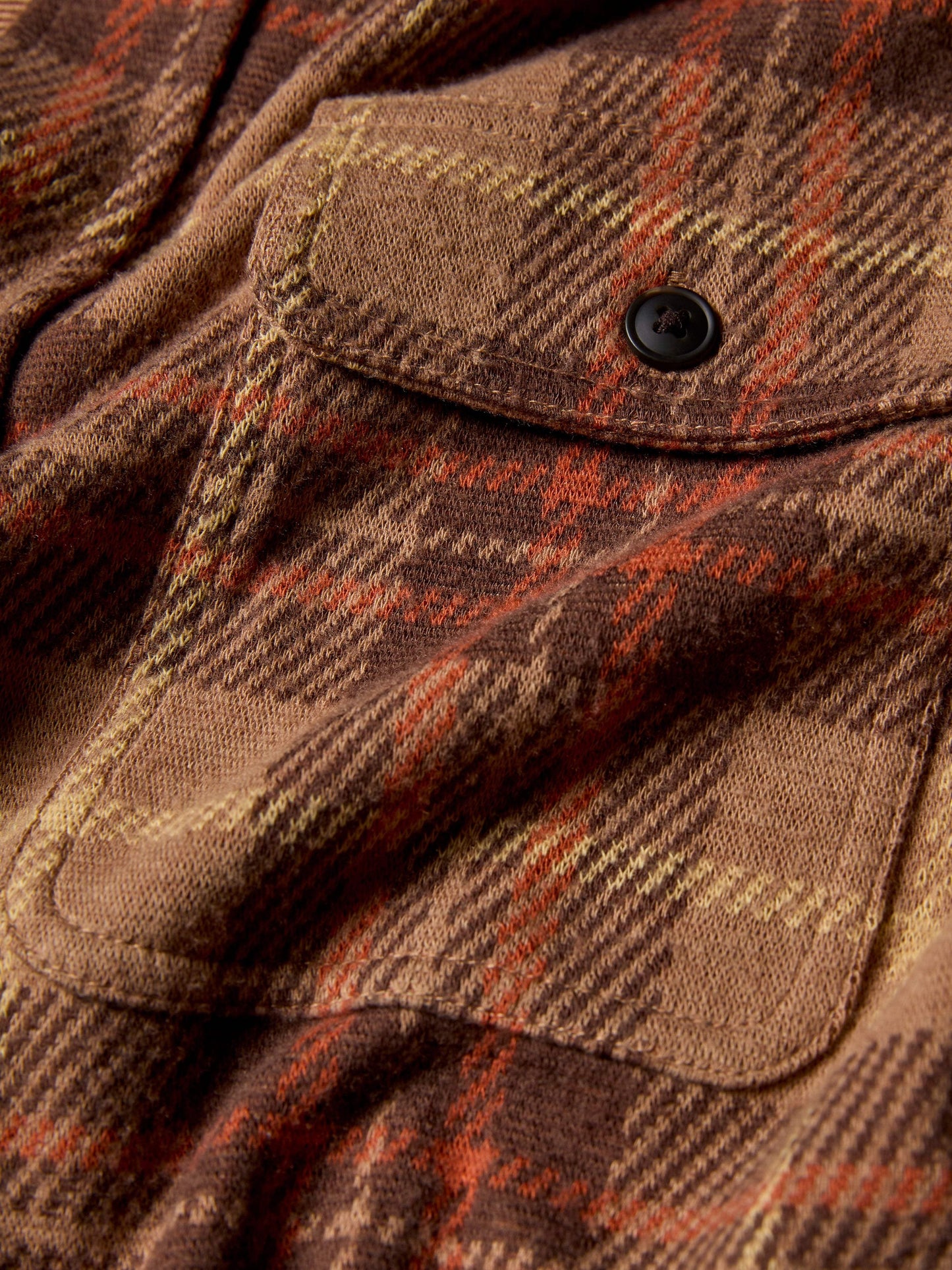 LegendTM Sweater Shirt - Cedar Sands Plaid