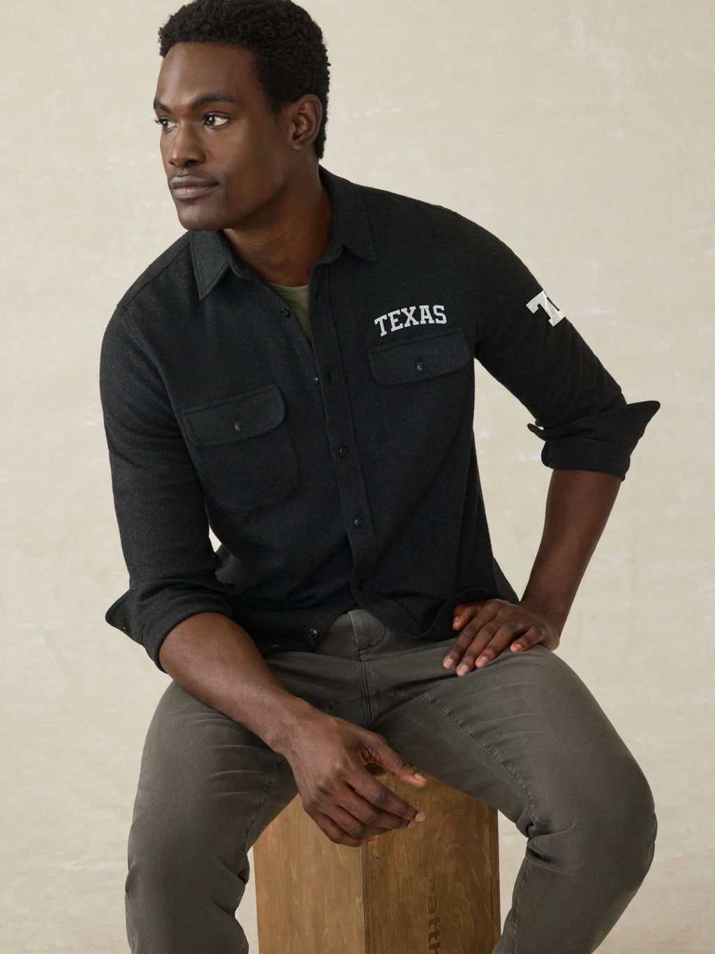 University of Texas LegendTM Sweater Shirt - Heathered Black Twill