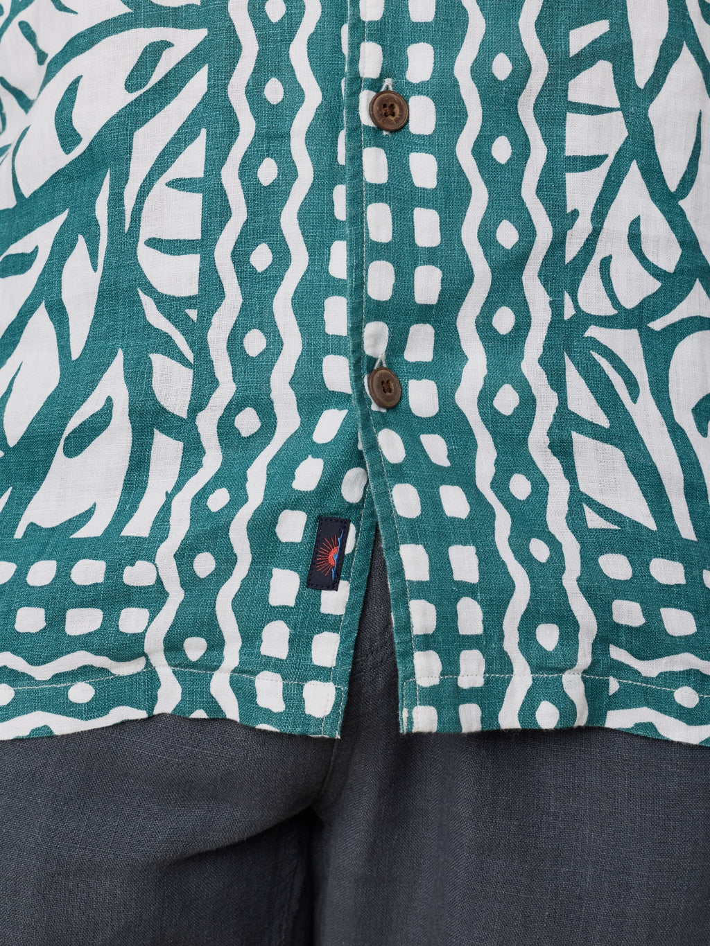 Short-Sleeve Linen Camp Shirt - Biscayne Leaves
