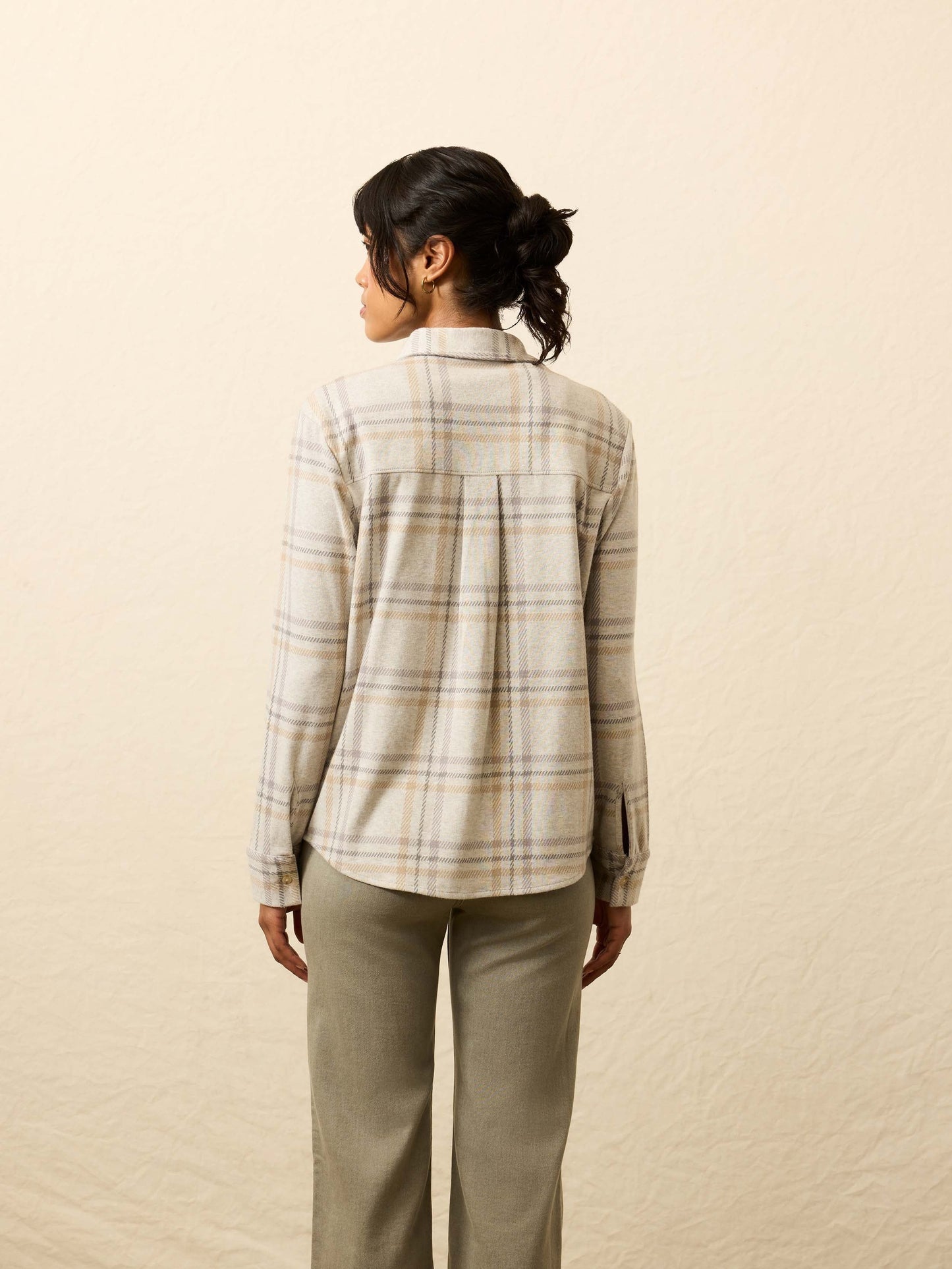 LegendTM Sweater Classic Shirt - Sandy Trails Plaid