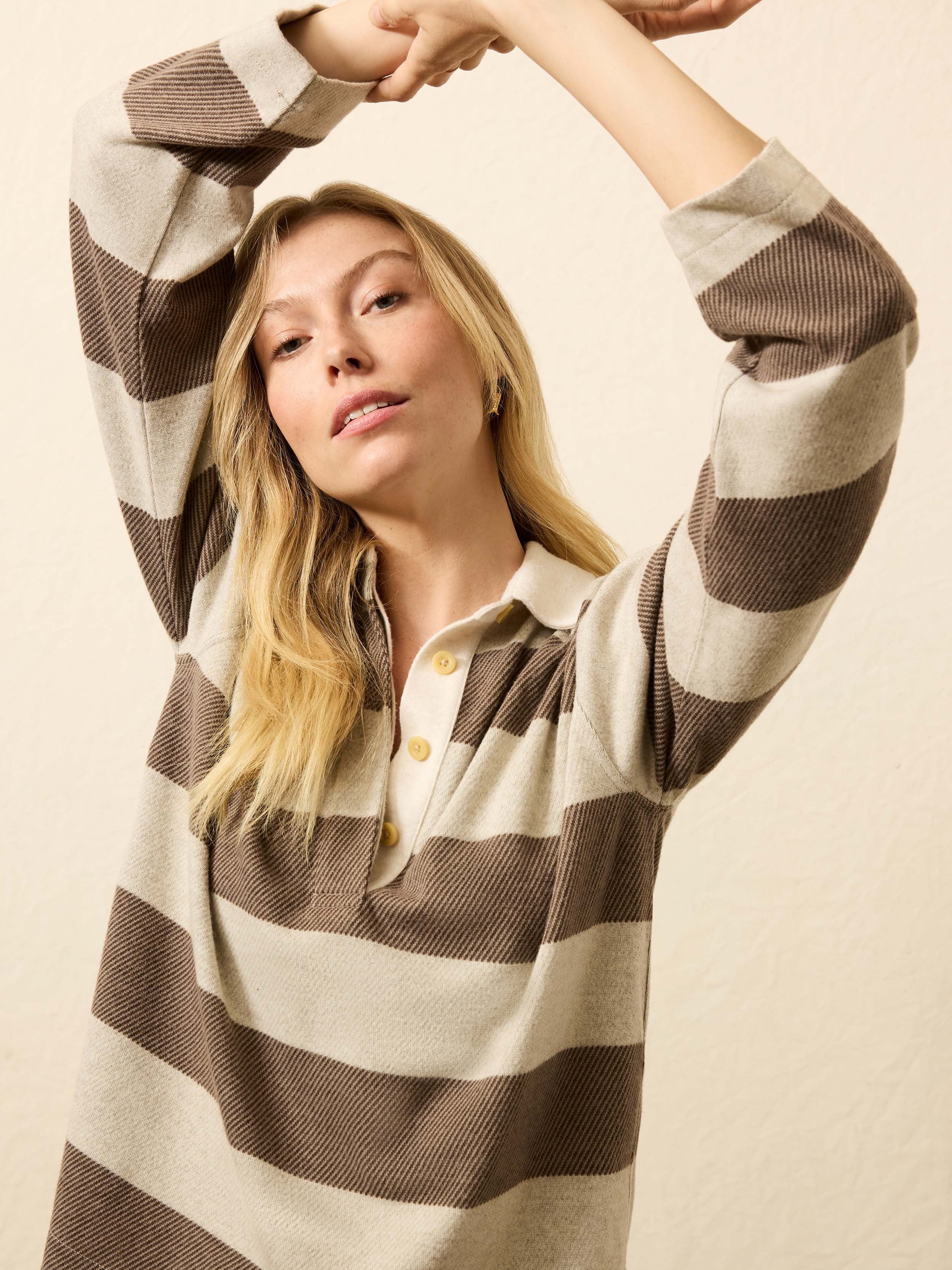 LegendTM Sweater Rugby Popover - Mocha Rugby