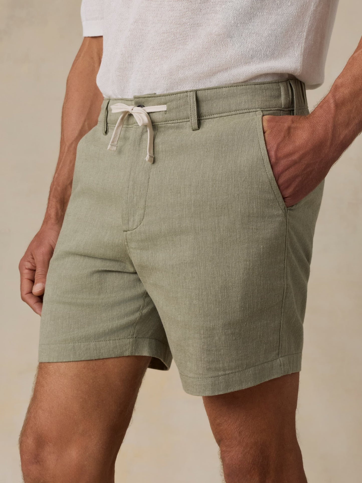 MovementTM Linen Short - Sage Cliff