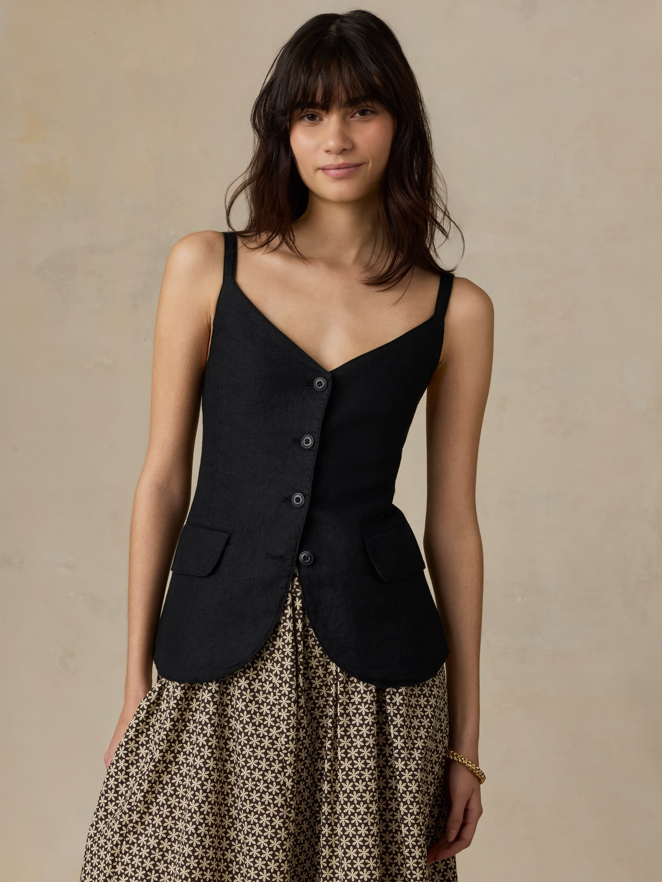 Sun Strider Linen Milo Vest - Black