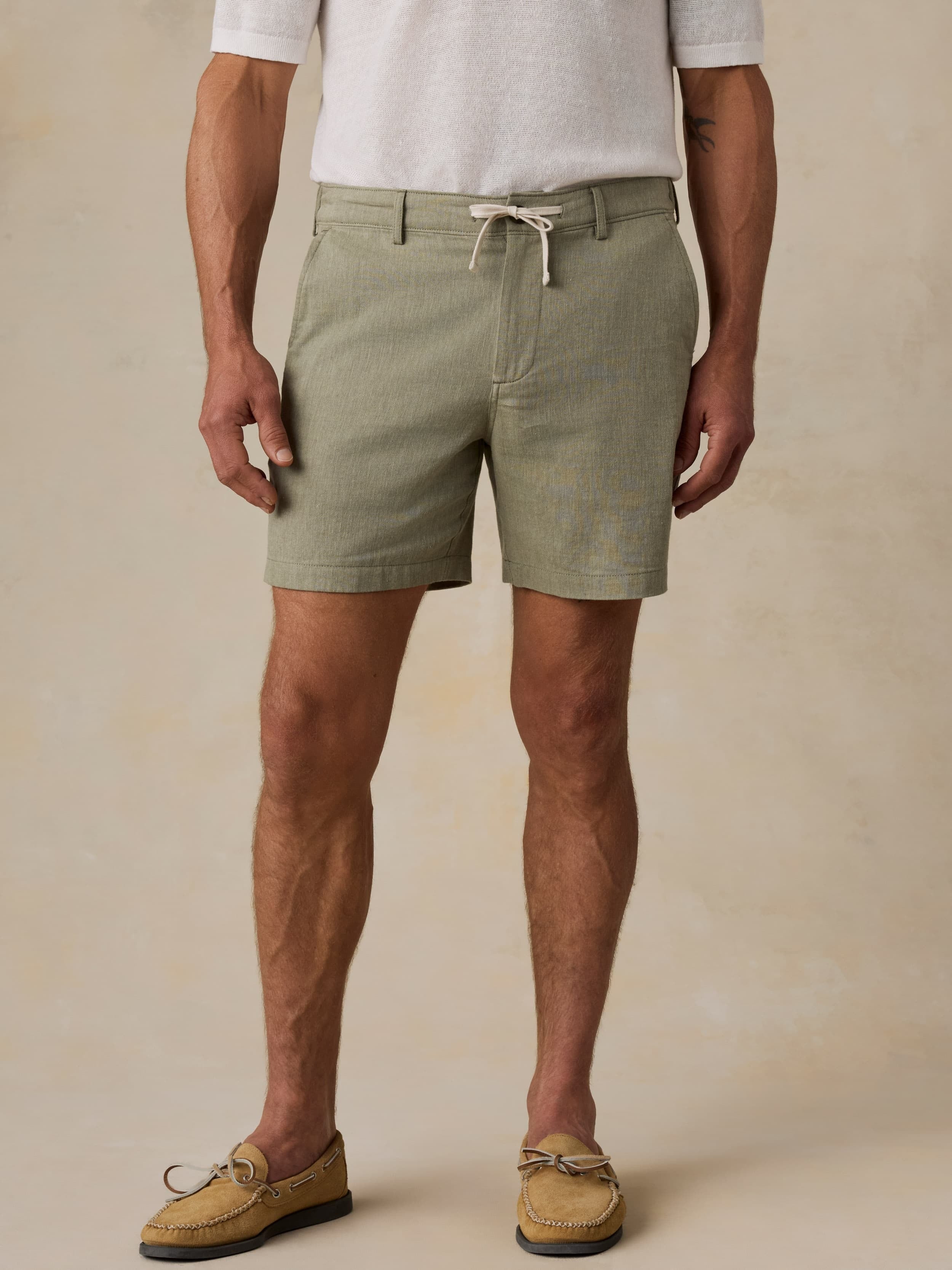 MovementTM Linen Short - Sage Cliff