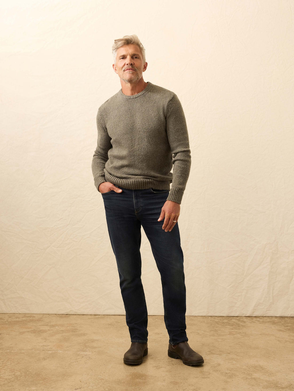 Heirloom Crewneck Sweater - Olive Cove