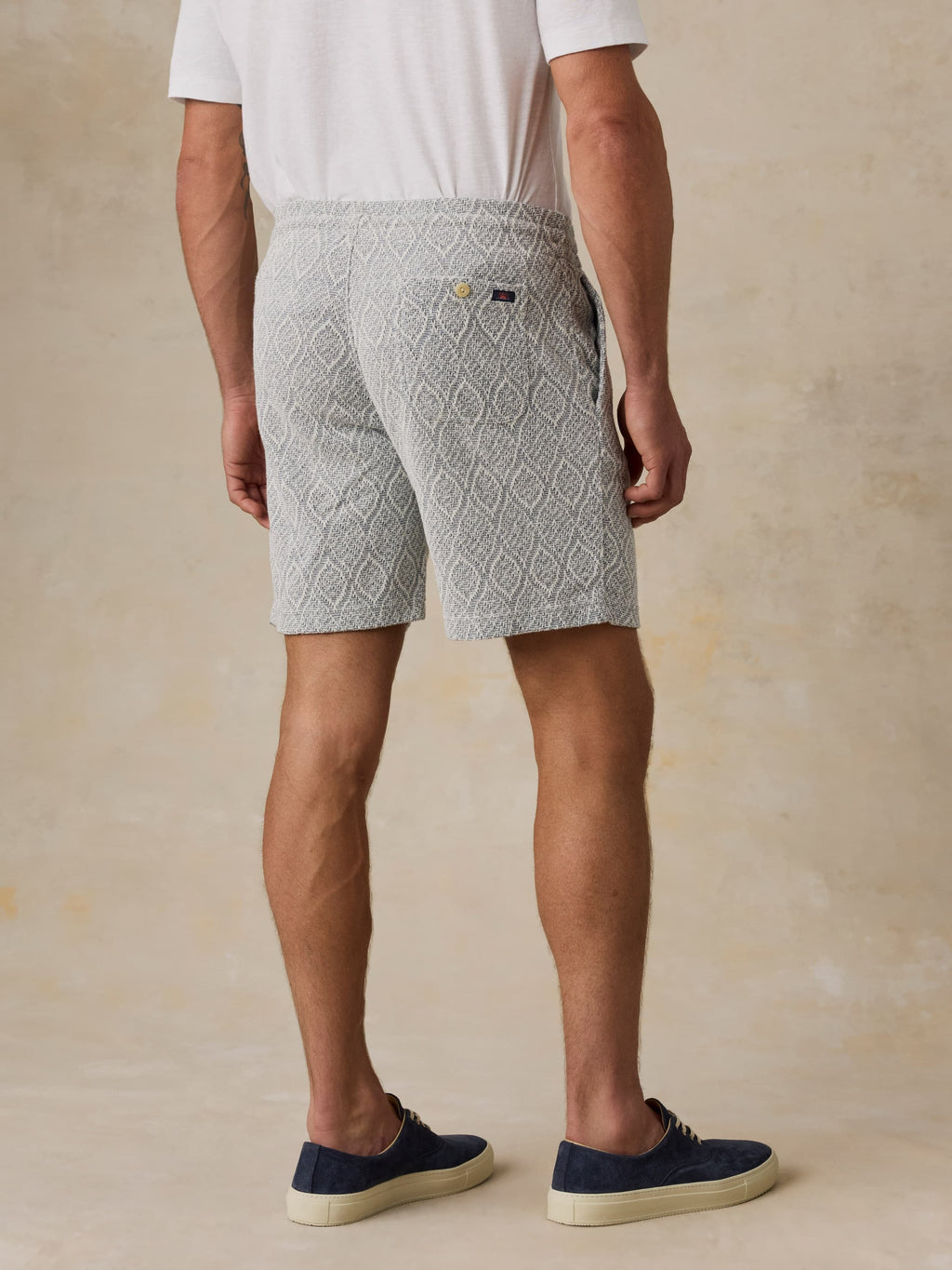 Oasis Drawstring Short - Blue Island Medallion