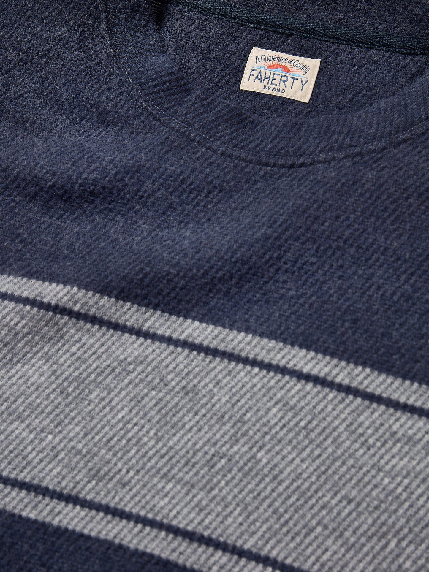 LegendTM Surf Stripe Sweater Crew - Brighton Navy Surf Stripe
