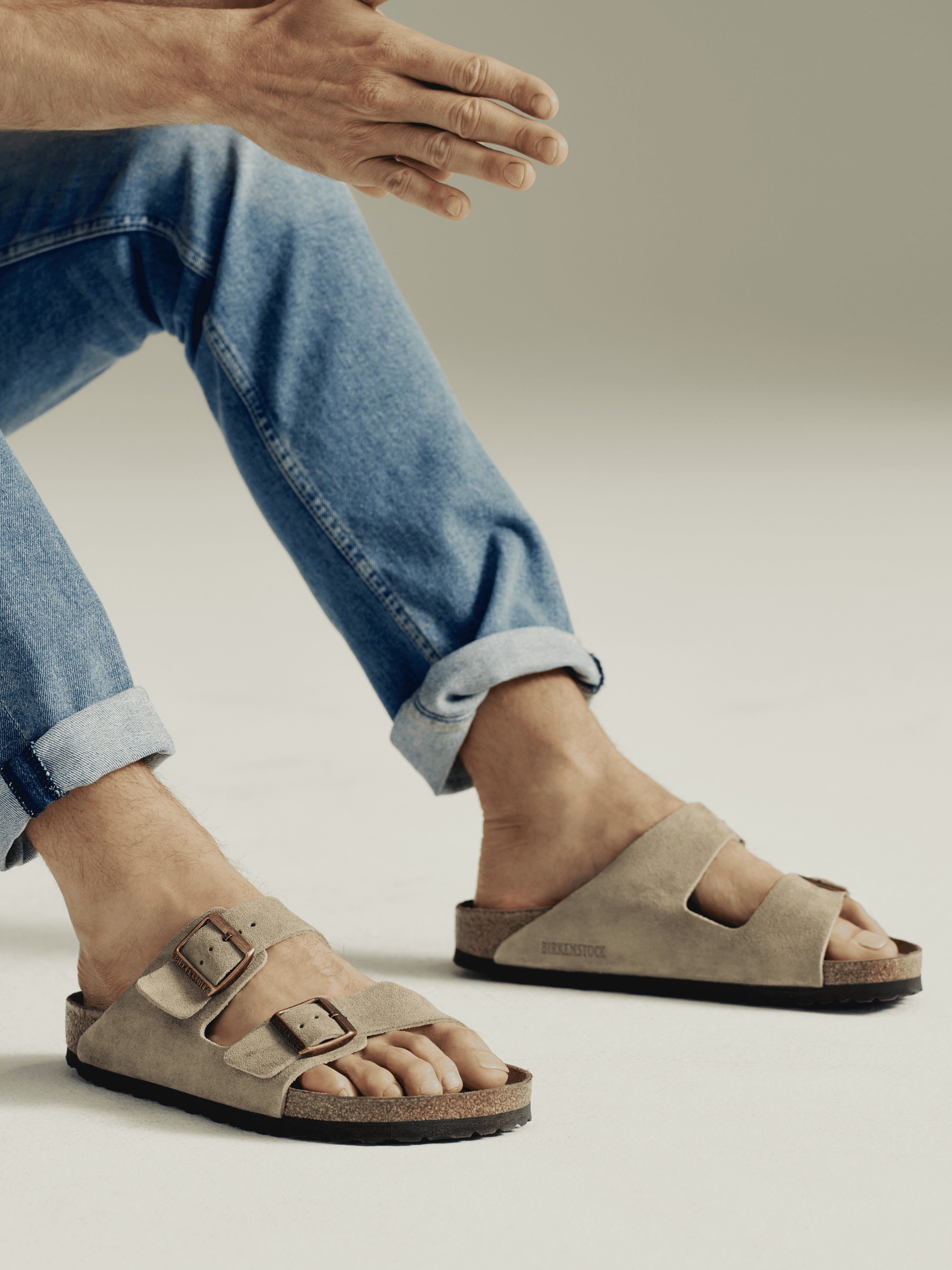 Birkenstock Men's Arizona Soft Footbed - Taupe