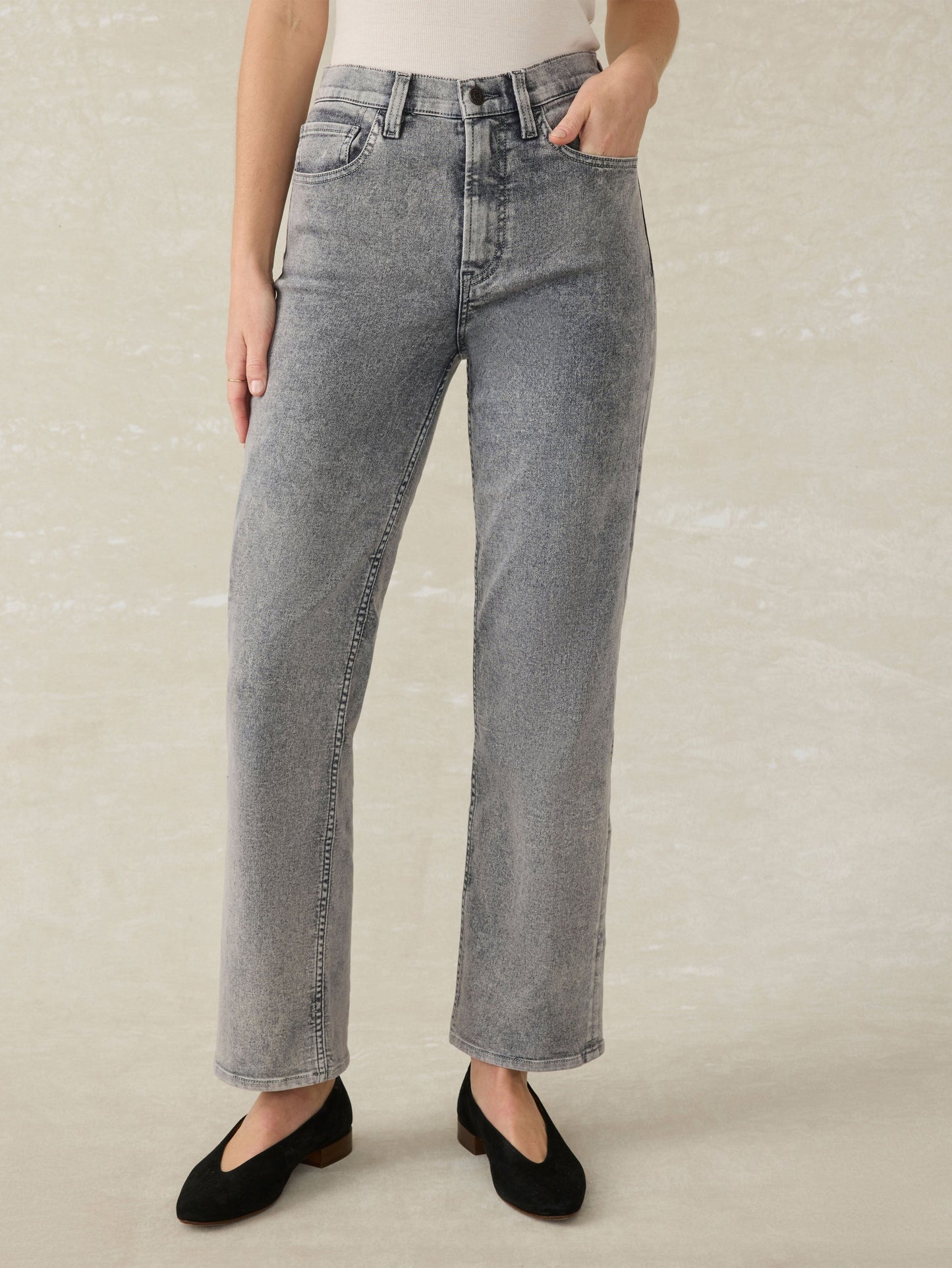 Slim Straight Sunwashed Denim - Washed Black