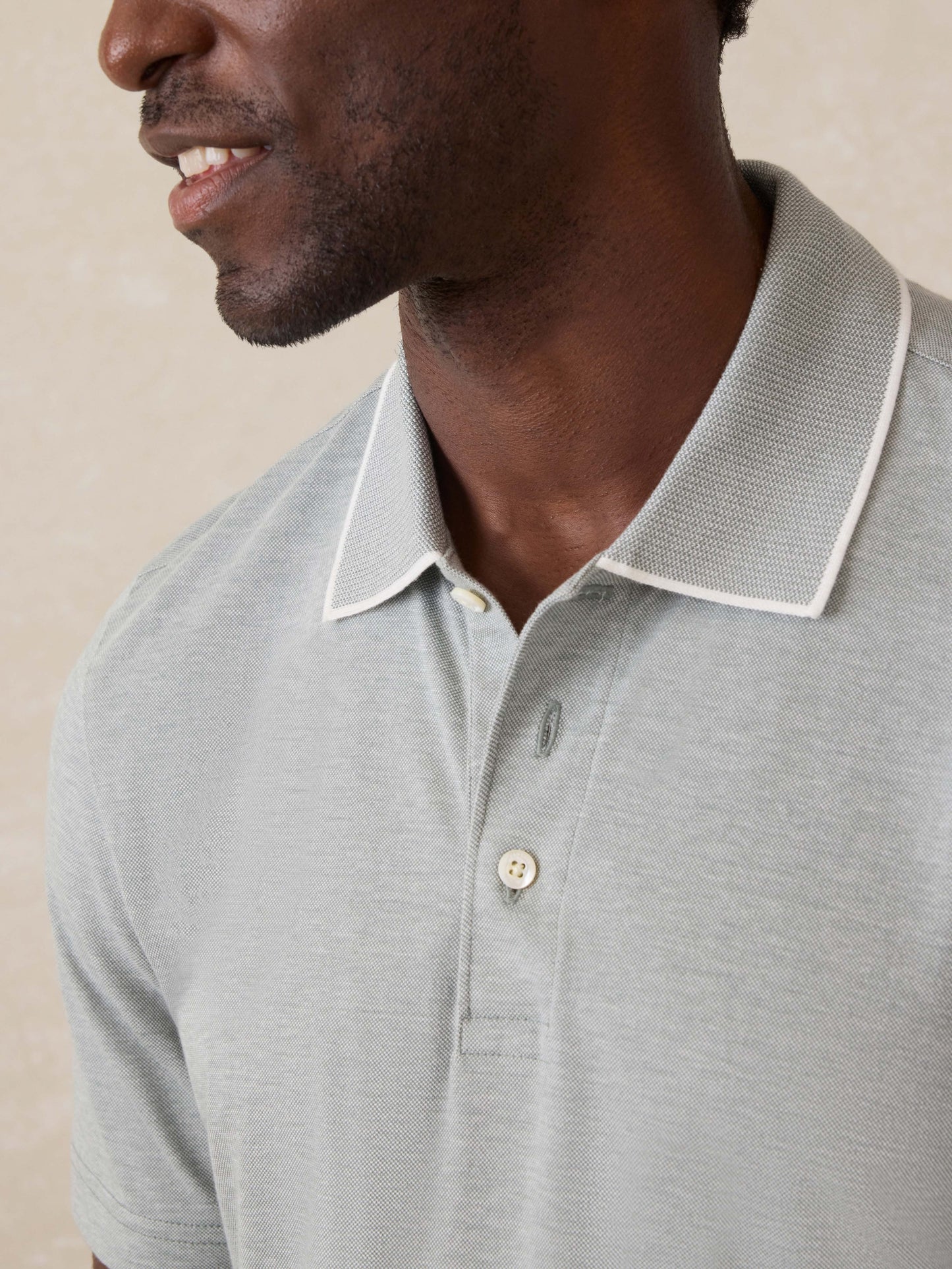 Short-Sleeve MovementTM Pique Polo - Moss Stone Melange